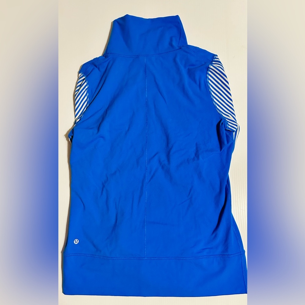 Lululemon jacket - Picture 4 of 5